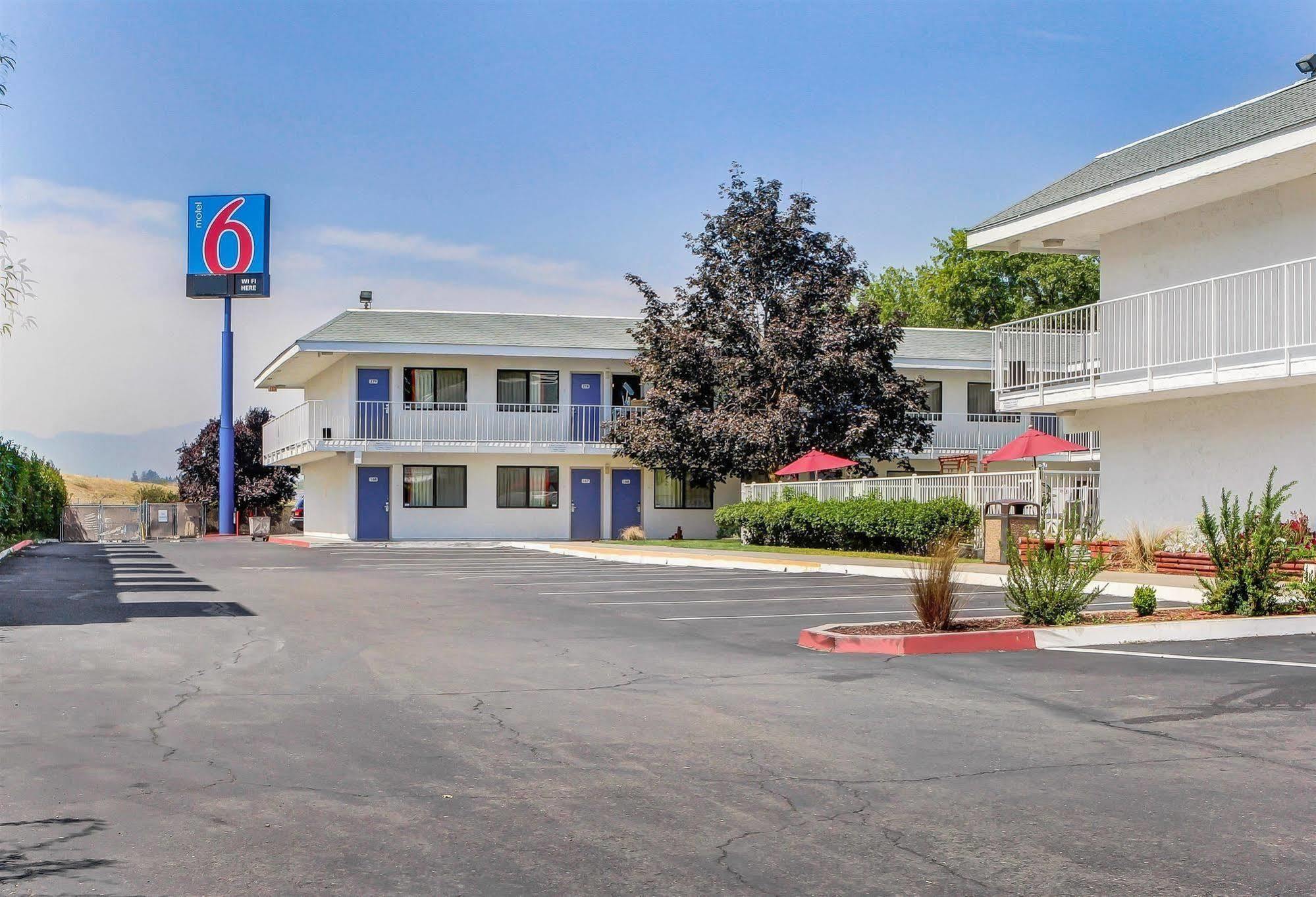 Motel 6-Medford, Or Exteriér fotografie